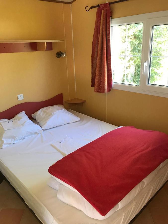 Team Holiday - Camping Le Balcon De Chartreuse Hotel Miribel-les-Echelles Luaran gambar
