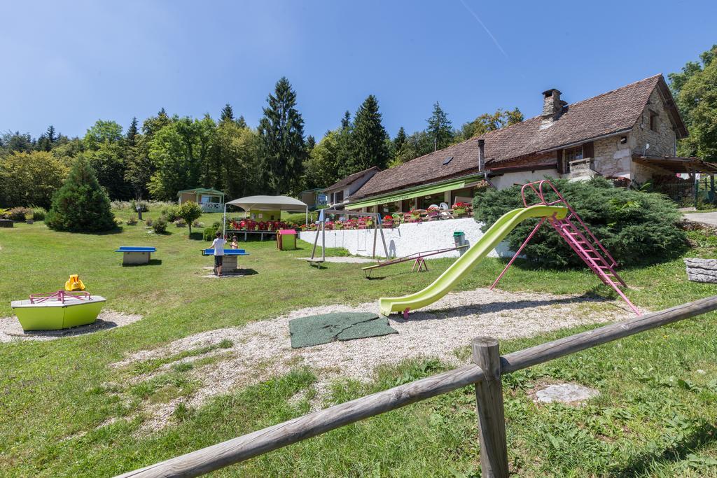 Team Holiday - Camping Le Balcon De Chartreuse Hotel Miribel-les-Echelles Luaran gambar